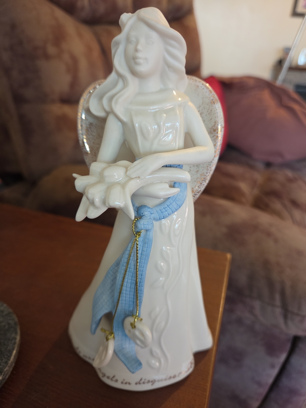 Lenox White Porcelain 'Gifts of Grace' Decorative Plate